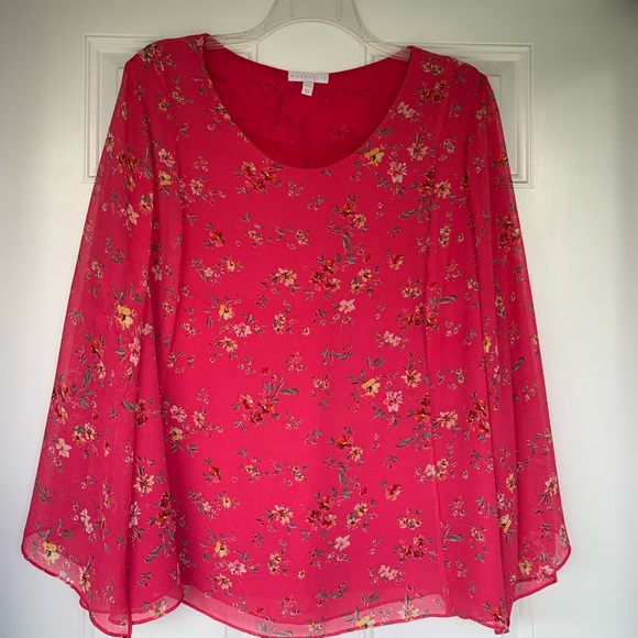 Marybelle Tops - Marybelle Pink Floral Bell Sleeve Top - size 3X